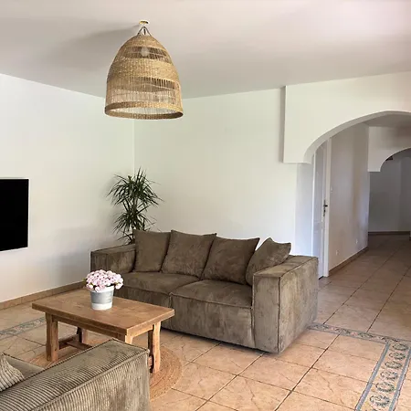 La Parenthese Occitane - With Private Pool Villa *