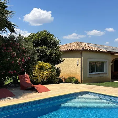 La Parenthese Occitane - With Private Pool Villa *